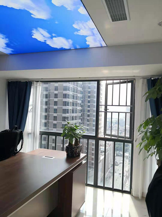 南宫NG电子深圳运营中心办公区